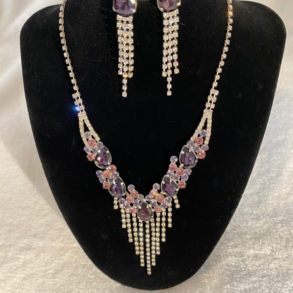 Cocktail Necklace/Earrings Set - Picture 8 of 9